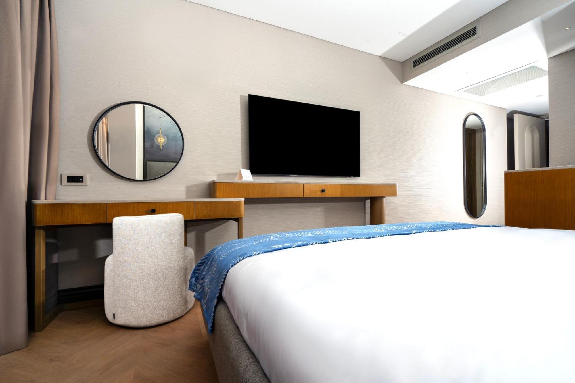 Bentley Hotel Old City-Special Class イスタンブール エクステリア 写真 A bedroom at the hotel