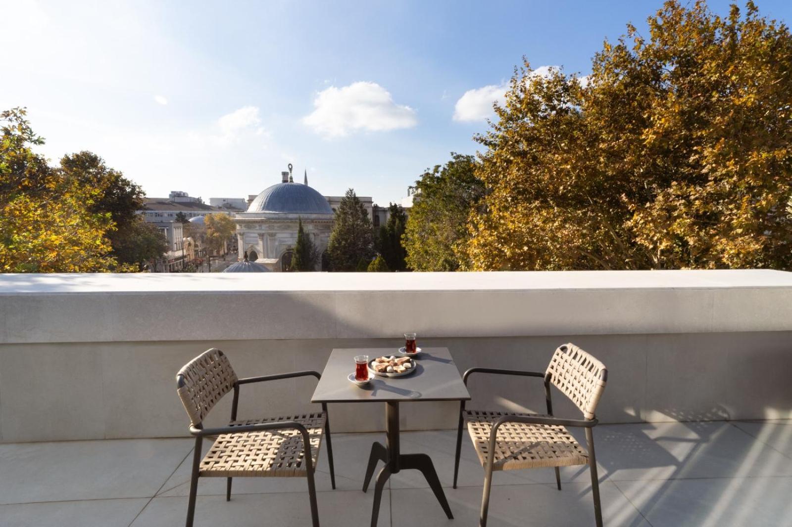 Bentley Hotel Old City-Special Class イスタンブール エクステリア 写真 View from the rooftop